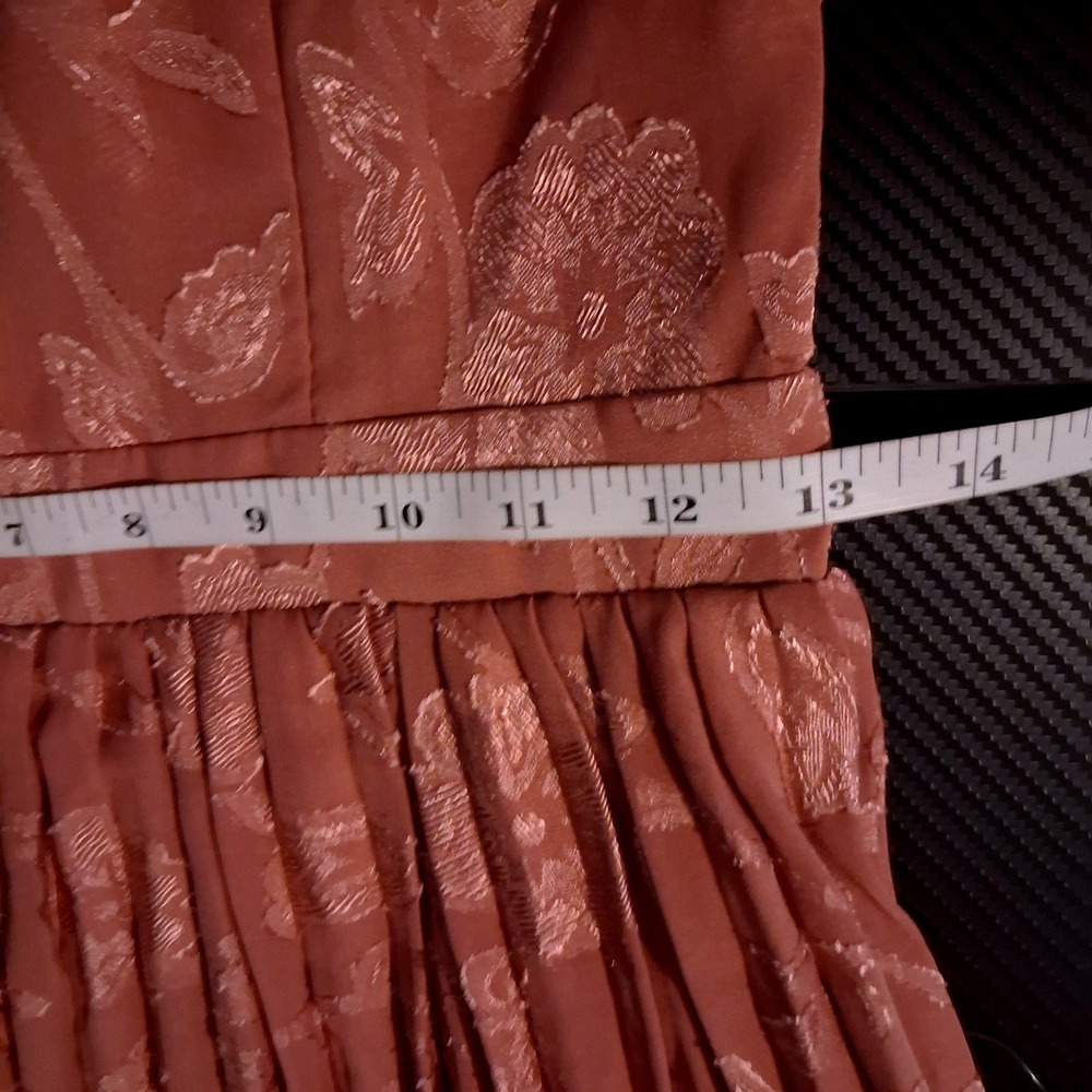 NWT Lulus Perfectly Stunning Rusty Rose Jacquard Strapless Midi Dress S Pleated - Picture 9 of 10
